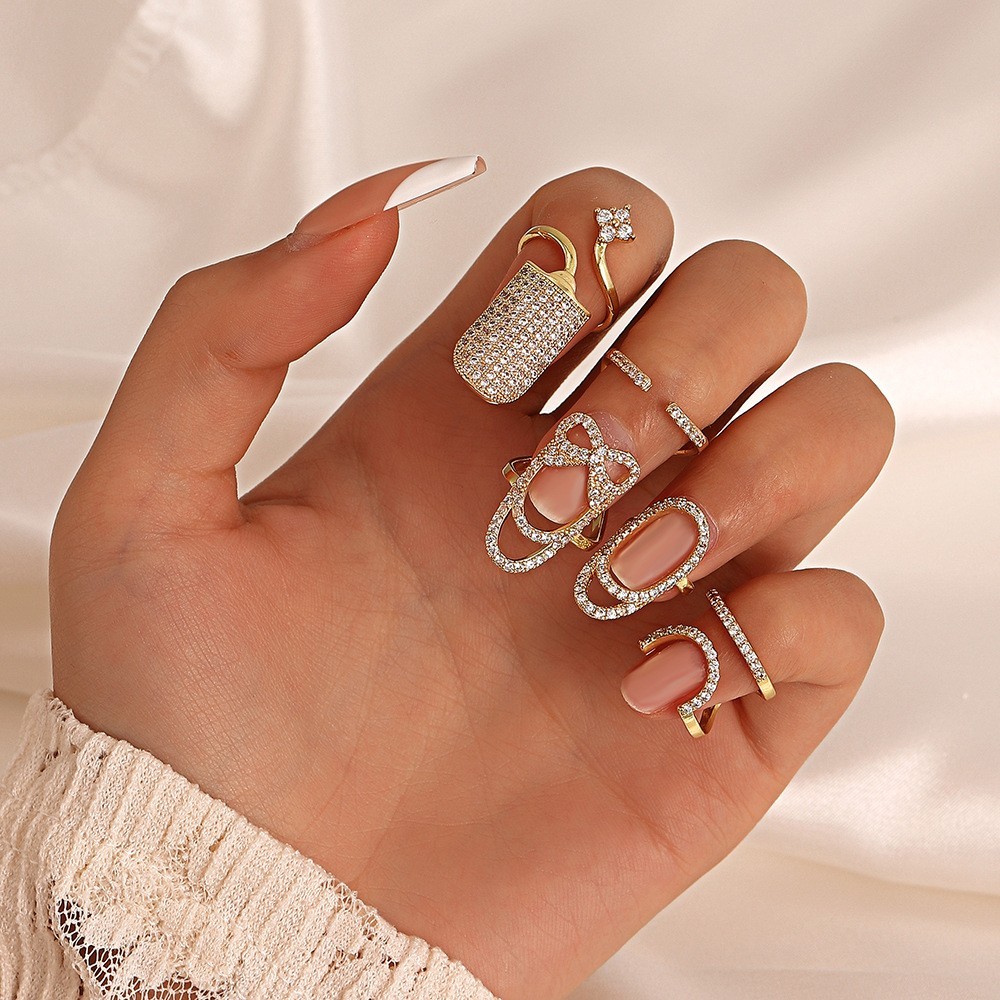 Fashion Women's Crystal Nail C - Wedding Zone 评论和价格