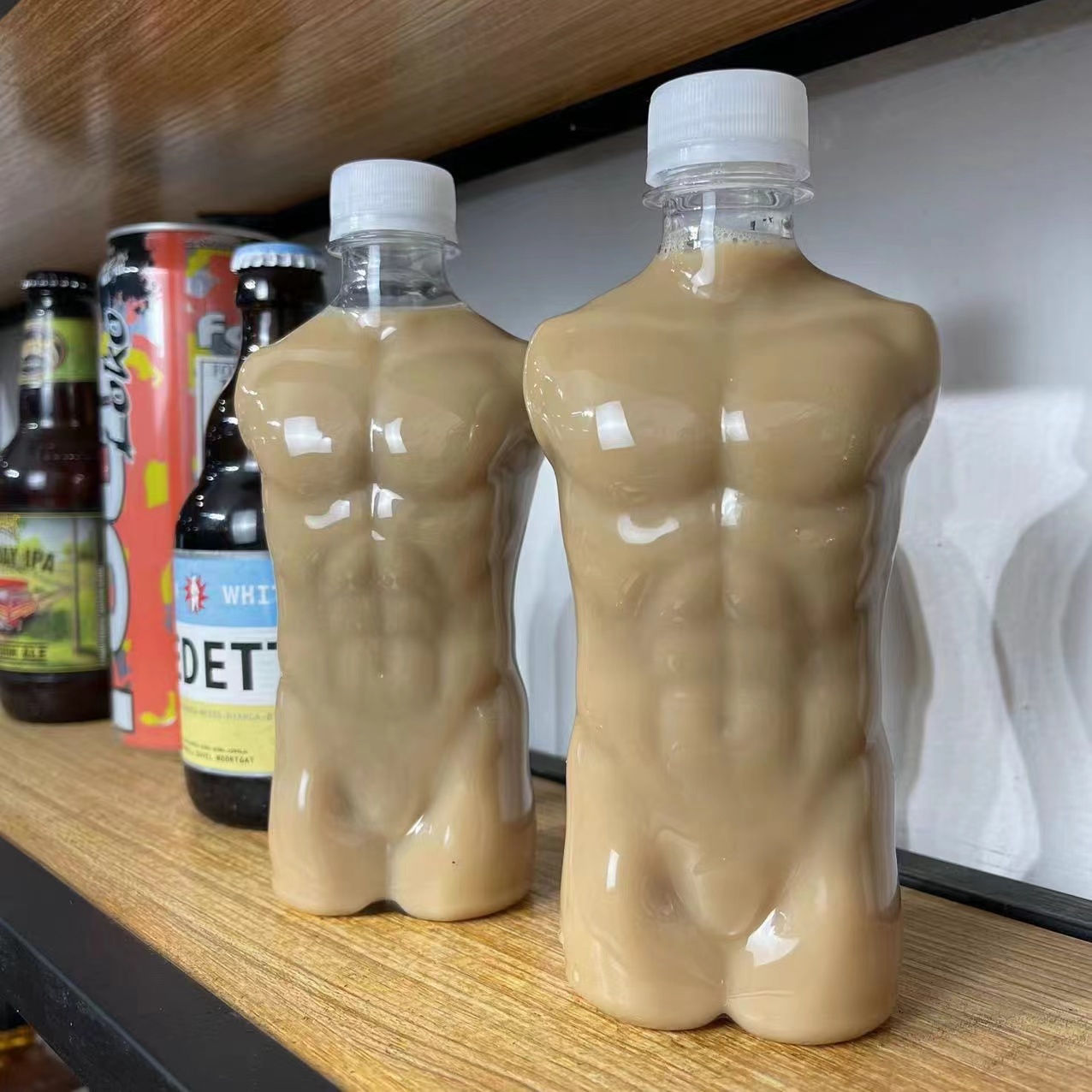 Creative Funny Muscle Man Wate - Wedding Water Supply 评论和价格