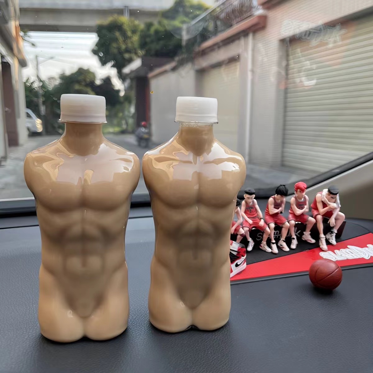 Creative Funny Muscle Man Wate - Wedding Water Supply 评论和价格