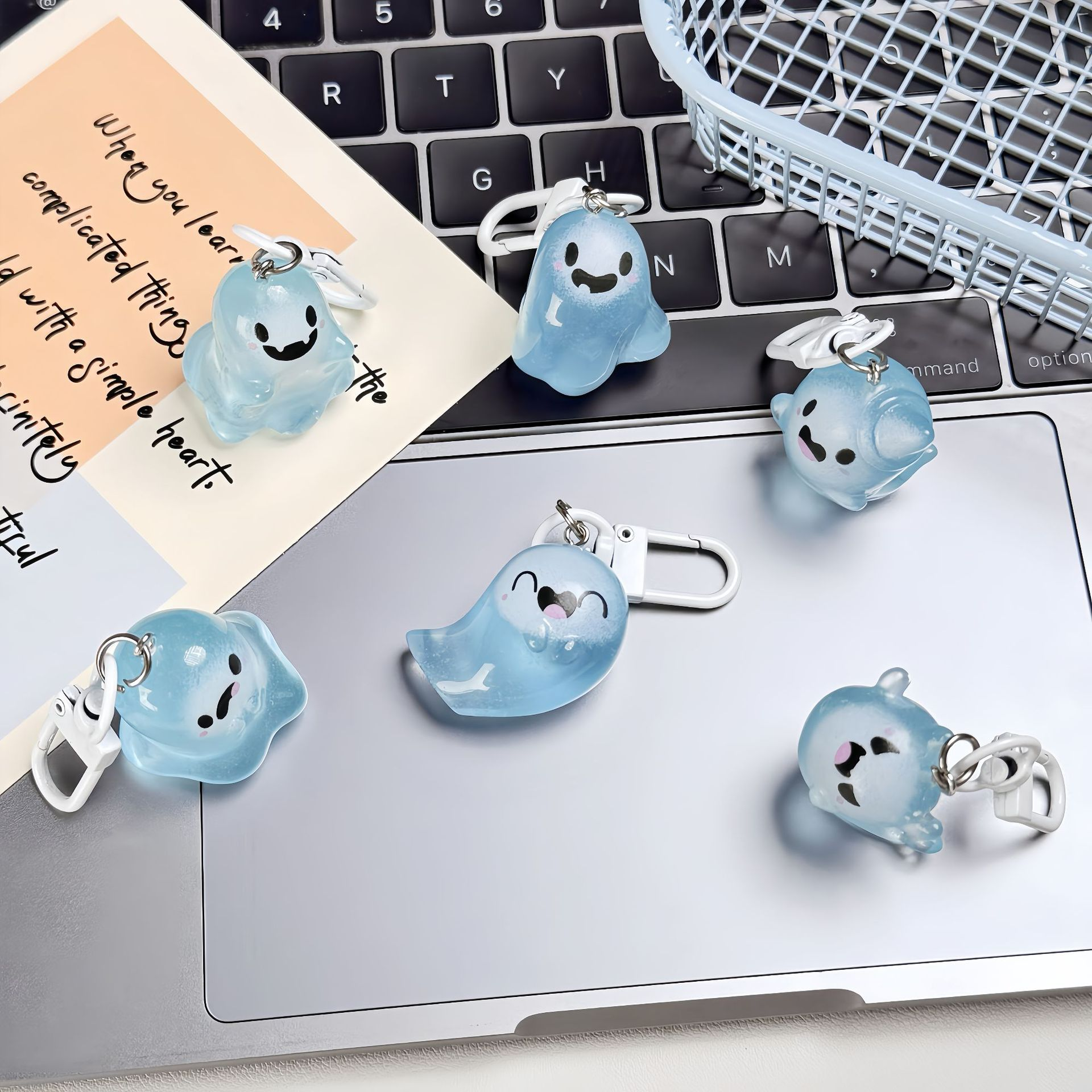 Halloween Jelly Ghost Keychain - Wedding Yes 评论和价格